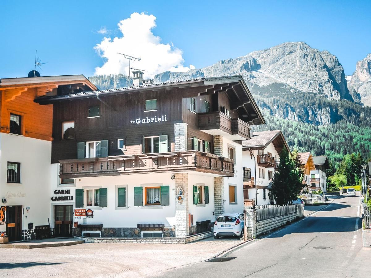 Garni Gabrieli Bed & Breakfast Corvara In Badia Exterior foto
