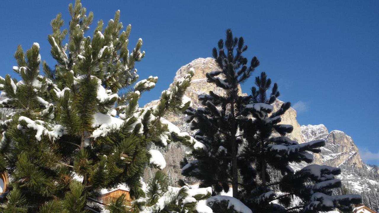 Garni Gabrieli Bed & Breakfast Corvara In Badia Exterior foto