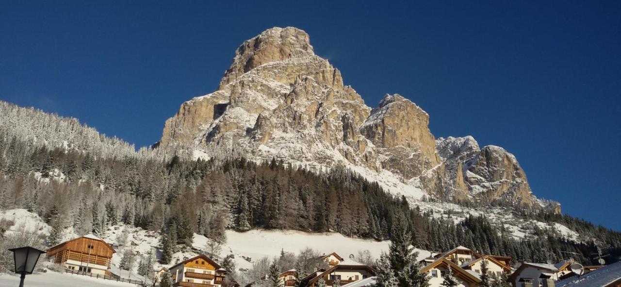 Garni Gabrieli Bed & Breakfast Corvara In Badia Exterior foto