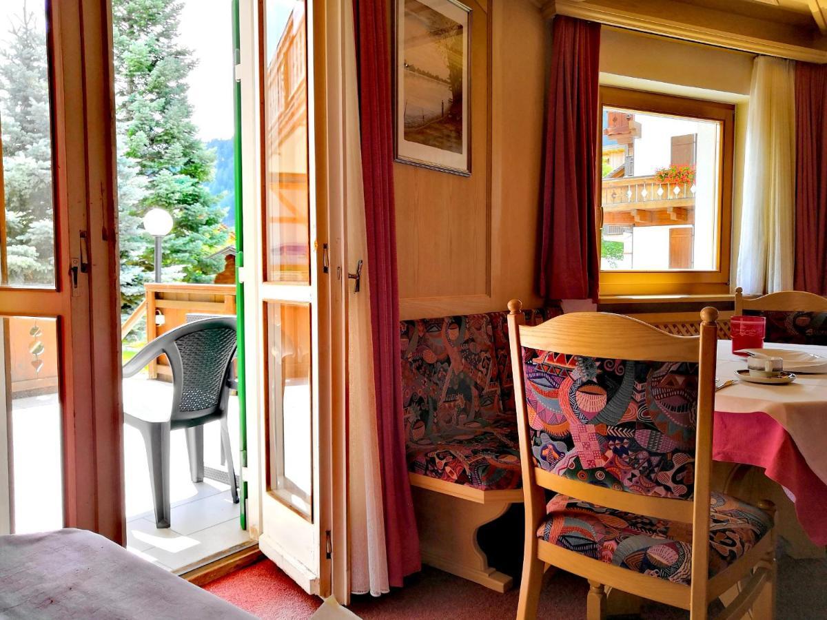 Garni Gabrieli Bed & Breakfast Corvara In Badia Exterior foto