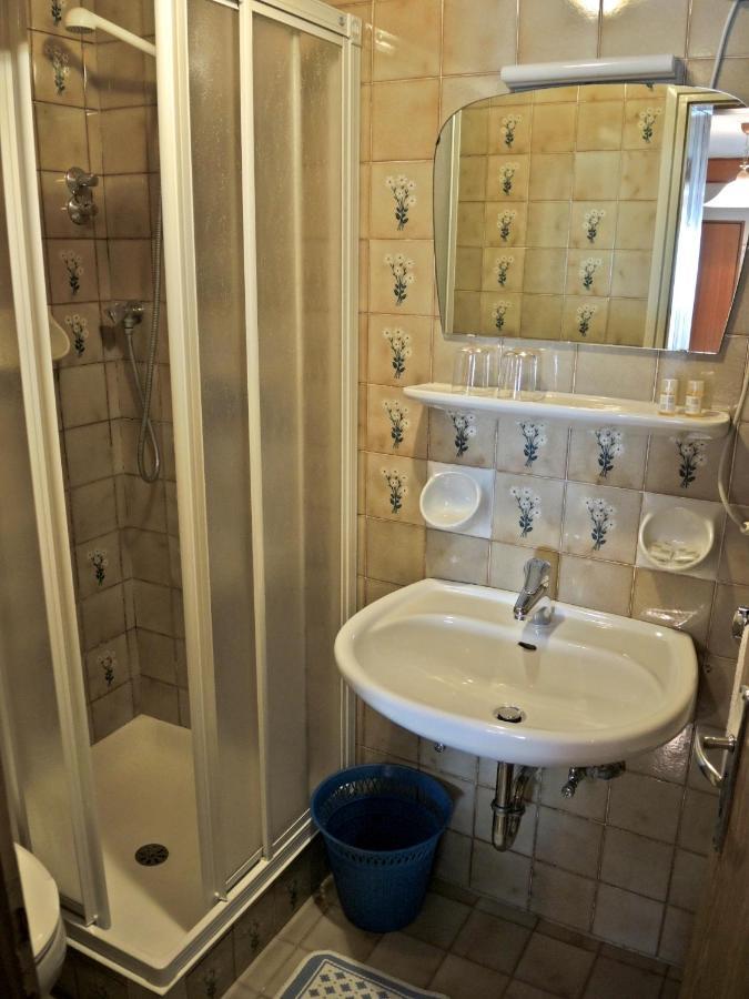 Garni Gabrieli Bed & Breakfast Corvara In Badia Cameră foto