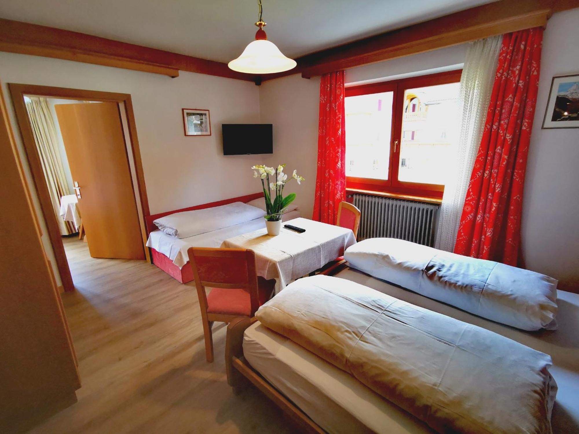 Garni Gabrieli Bed & Breakfast Corvara In Badia Cameră foto